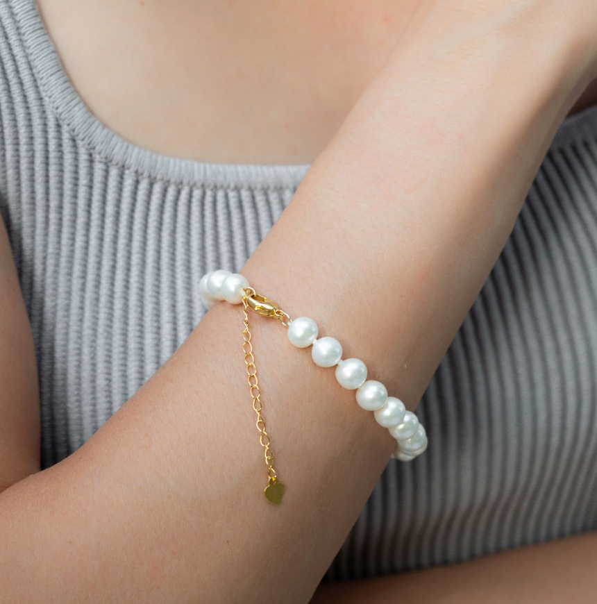 Serene Pearl Bracelet